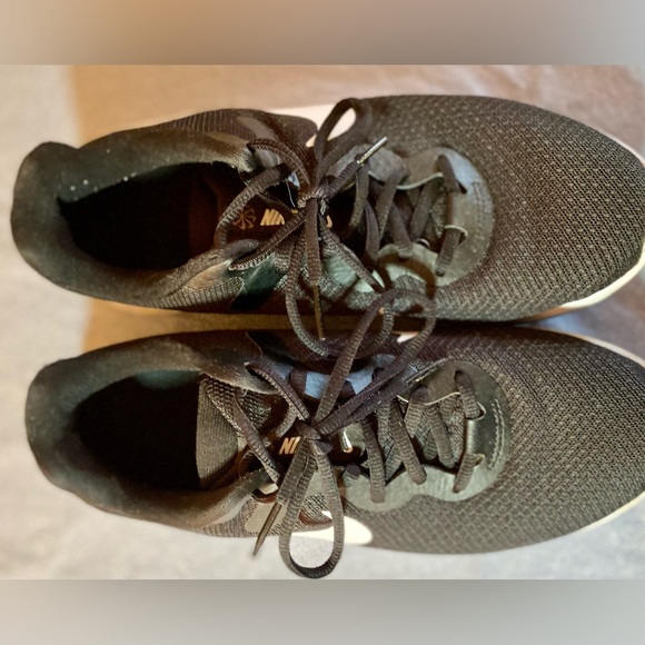 EUC Nike Revolution 6 Nature Road Running Shoe - Picture 3 of 6